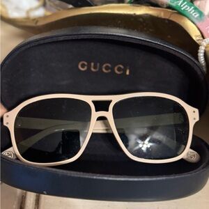 Gucci Black and Pink Sunglasses
